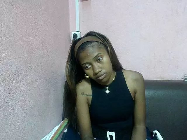 Freechat Amelia25 on BongaCams