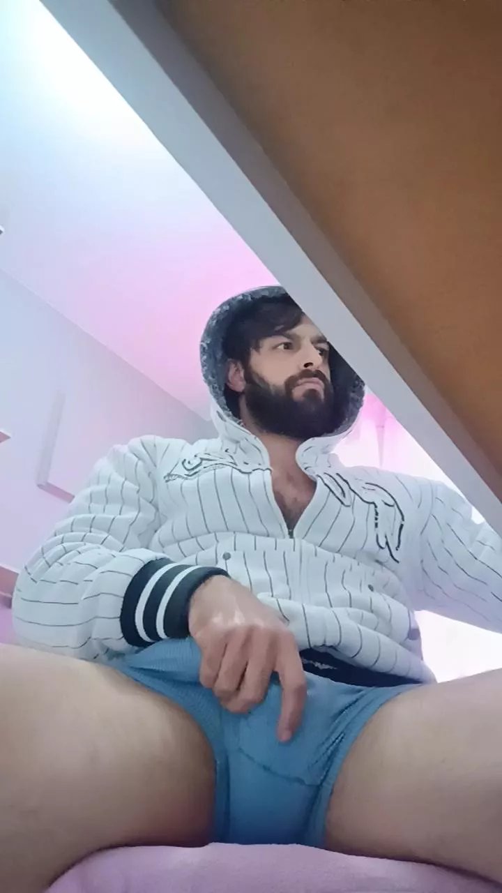 Offline AlphaBrasil87 on Cam4