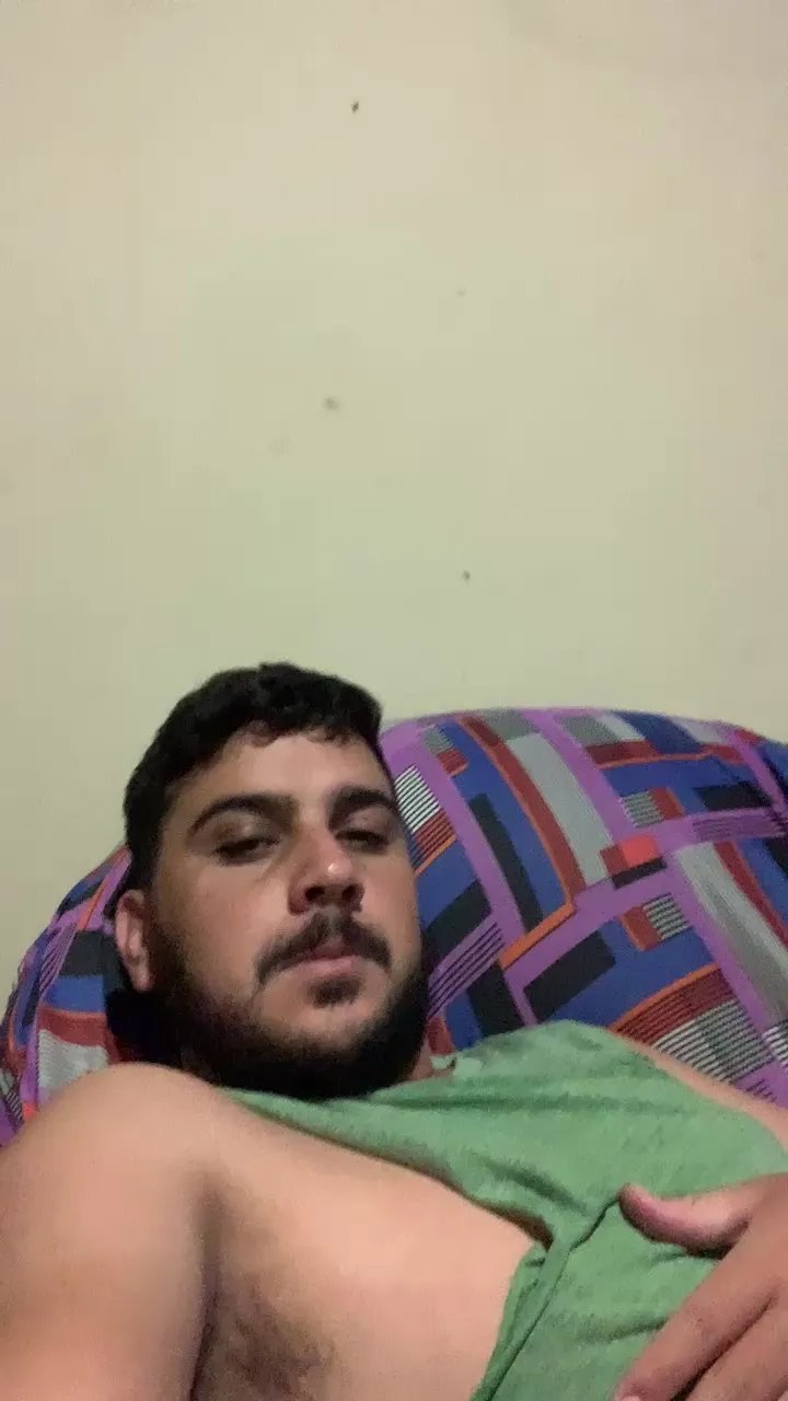 Offline antonig41 on Cam4