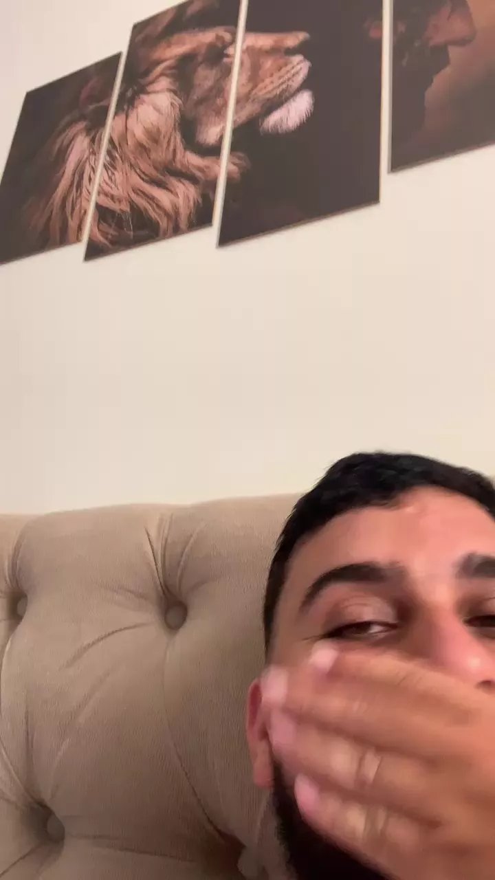 Offline antonig41 on Cam4