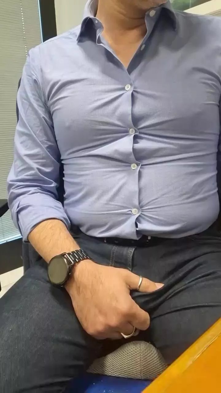 Offline Bari_new on Cam4