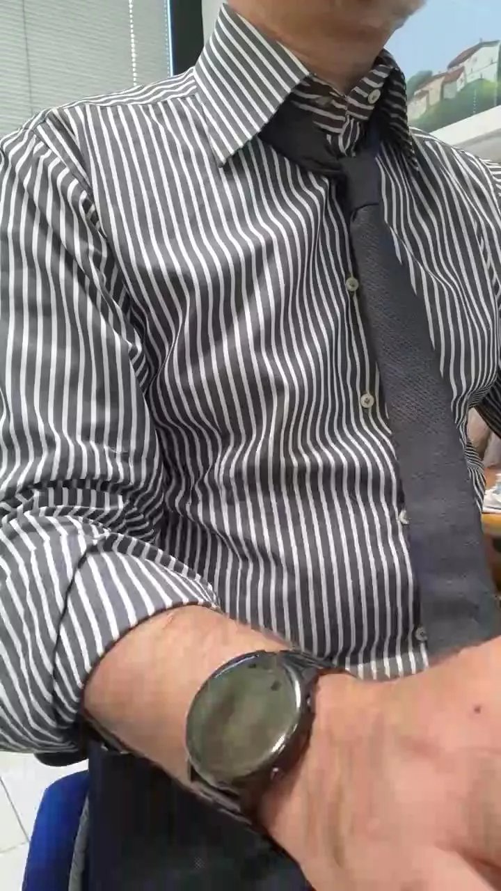 Offline Bari_new on Cam4