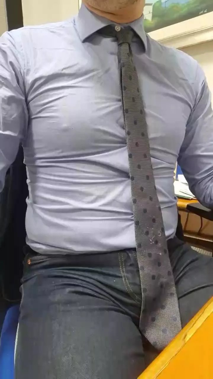 Offline Bari_new on Cam4