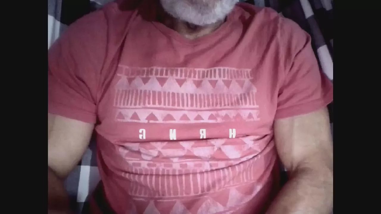 Offline C4pt_Iv4n0v on Cam4