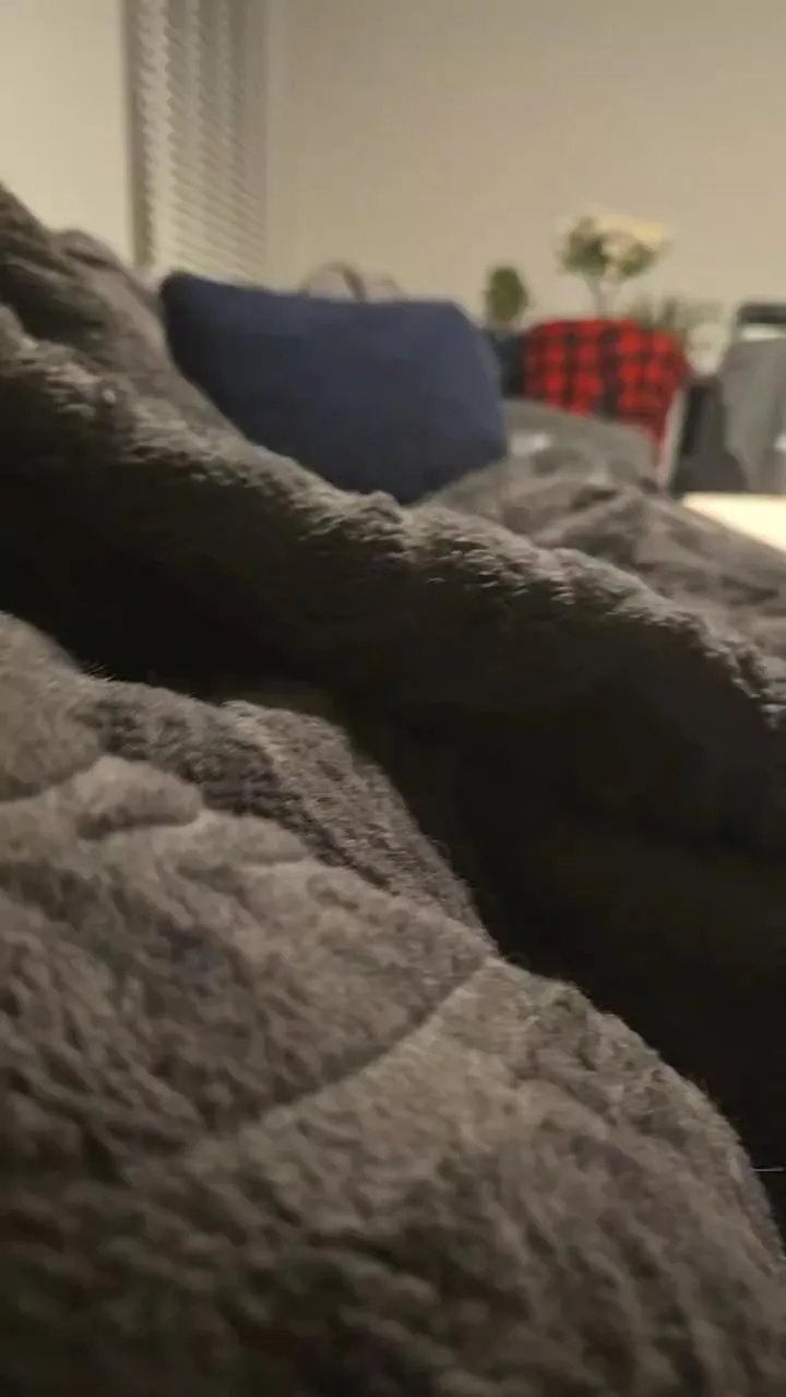 Offline cem662 on Cam4