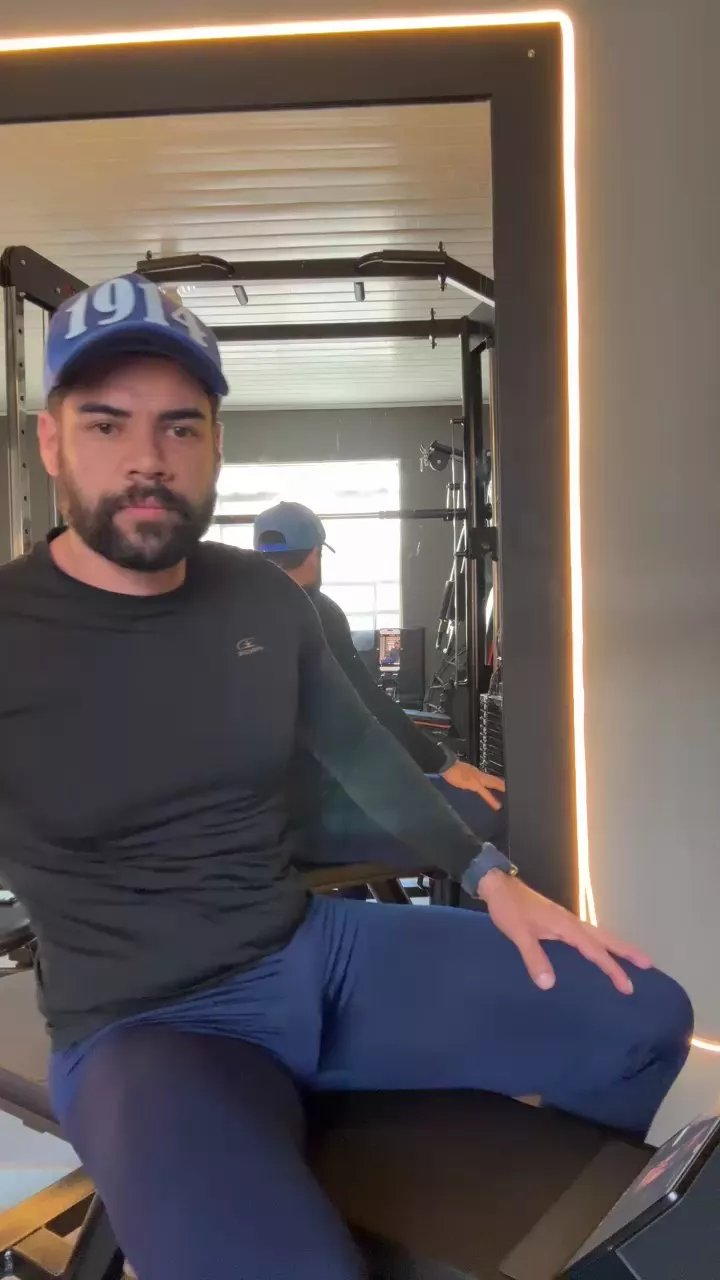 Offline dico91 on Cam4