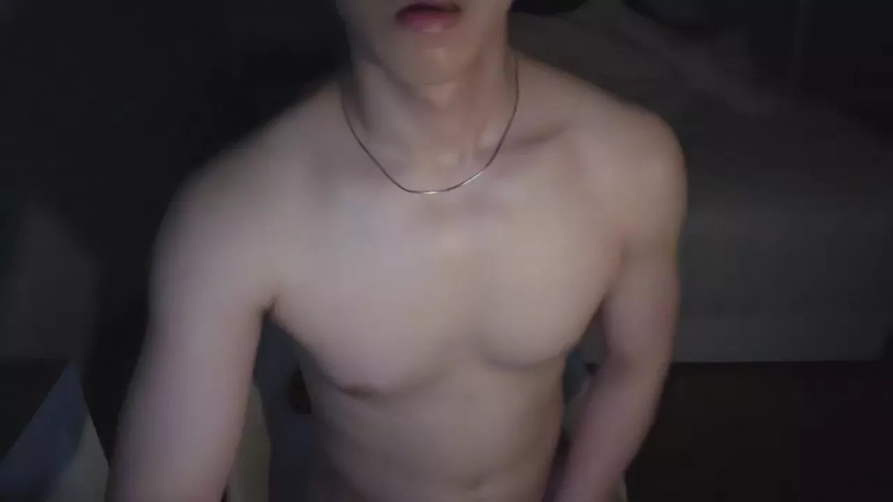 Offline dirtyfox1069 on Cam4