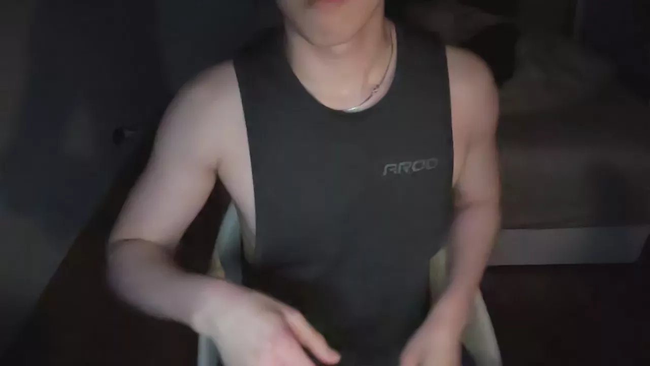 Offline dirtyfox1069 on Cam4