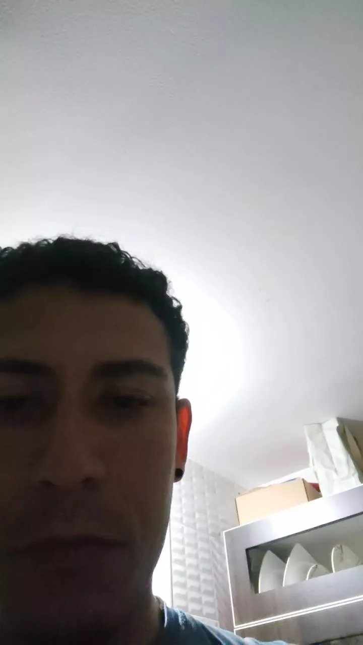 Offline Draken_Cherry on Cam4