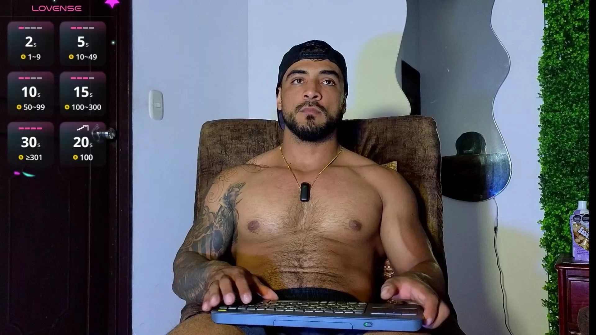 Offline eric_harrison on Cam4