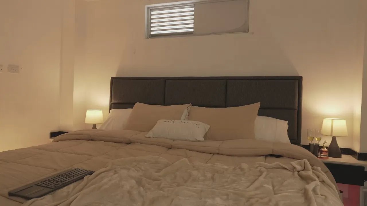 Offline giafaaris4 on Cam4