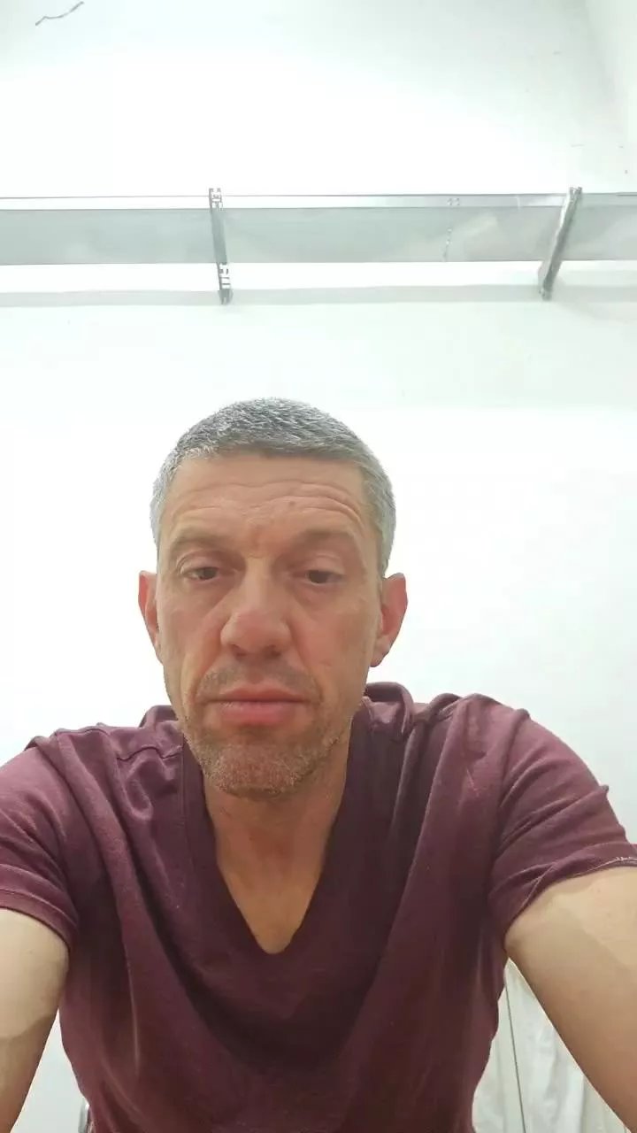 Offline gior60 on Cam4