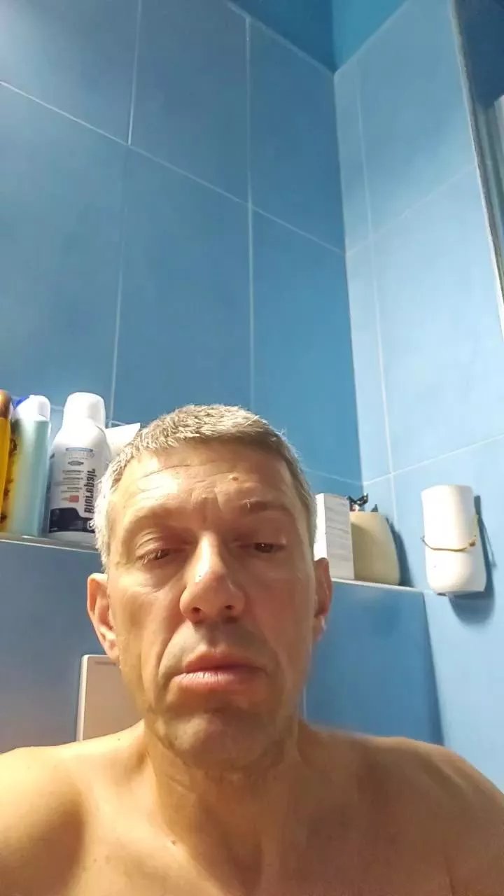 Offline gior60 on Cam4