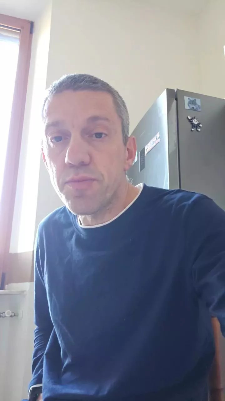 Offline gior60 on Cam4