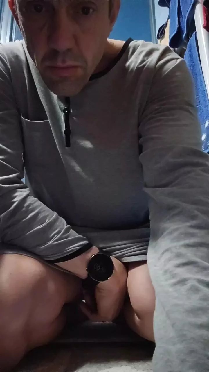 Offline gior60 on Cam4