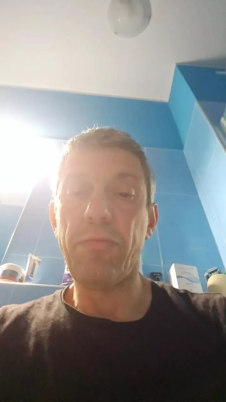 Offline gior60 on Cam4