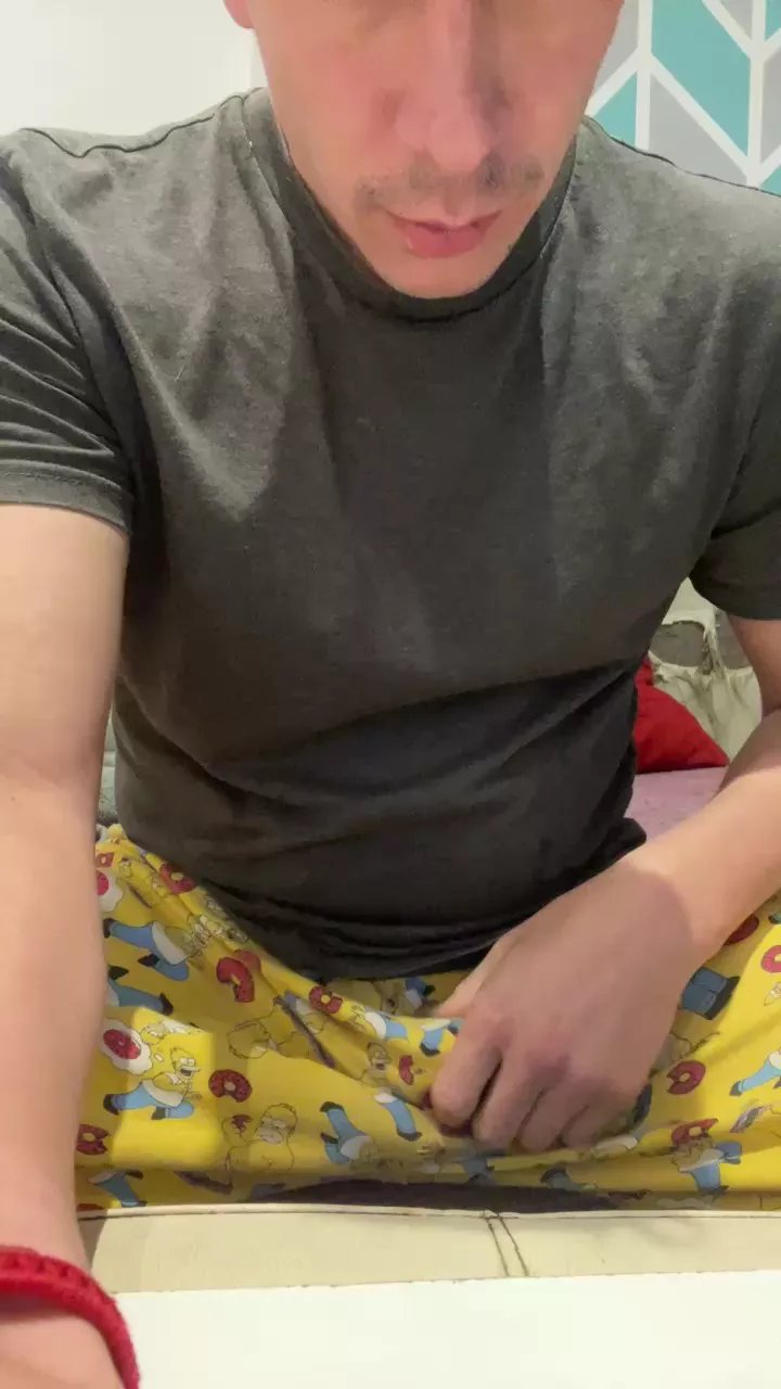 Offline grandepija1 on Cam4