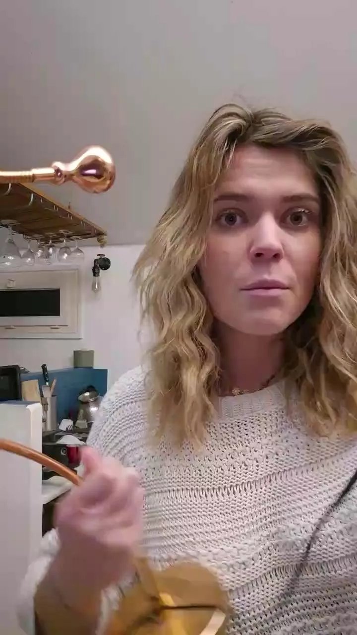 Offline Hoper34 on Cam4