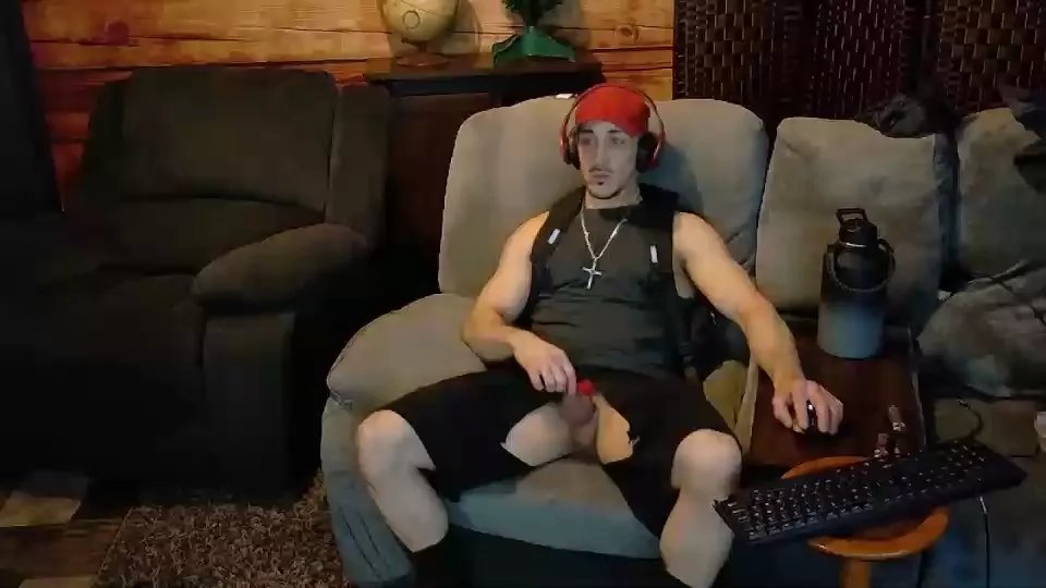 Offline Hotdickyxxx on Cam4