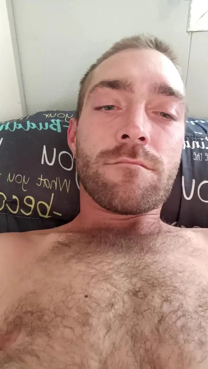 Offline Hottboytuga on Cam4