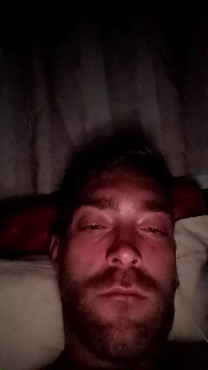 Offline Hottboytuga on Cam4