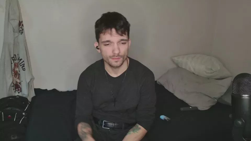 Offline Jackdesfeux on Cam4