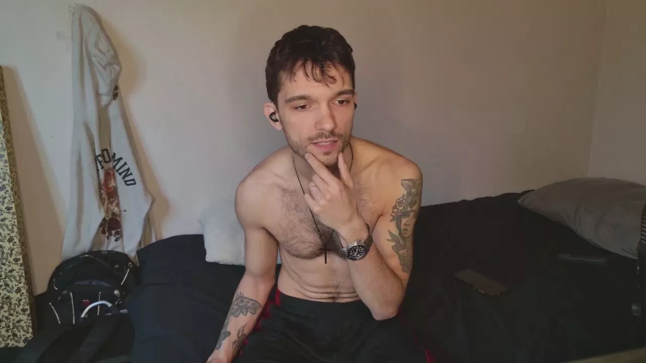 Offline Jackdesfeux on Cam4