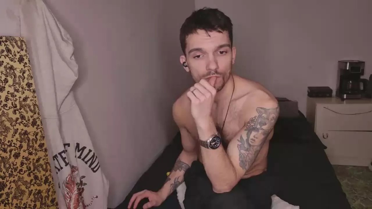 Offline Jackdesfeux on Cam4