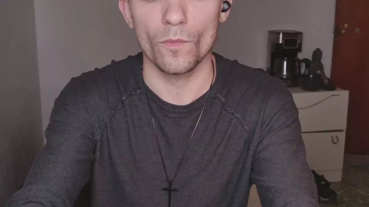 Offline Jackdesfeux on Cam4