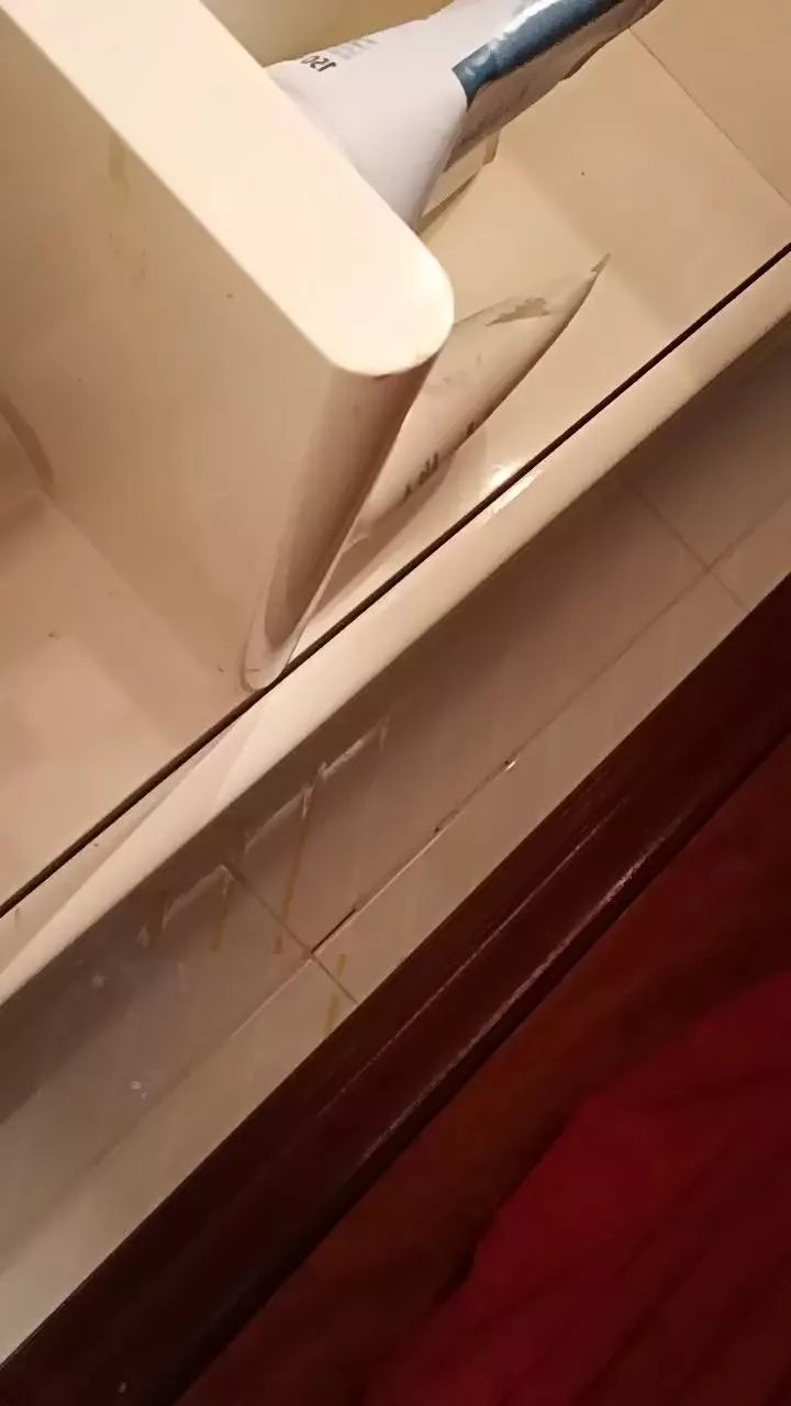 Offline Kingunner18 on Cam4