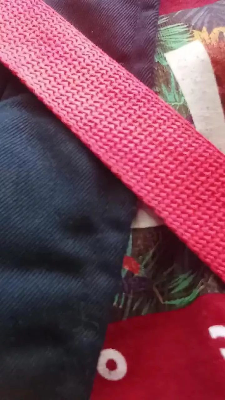 Offline Kingunner18 on Cam4