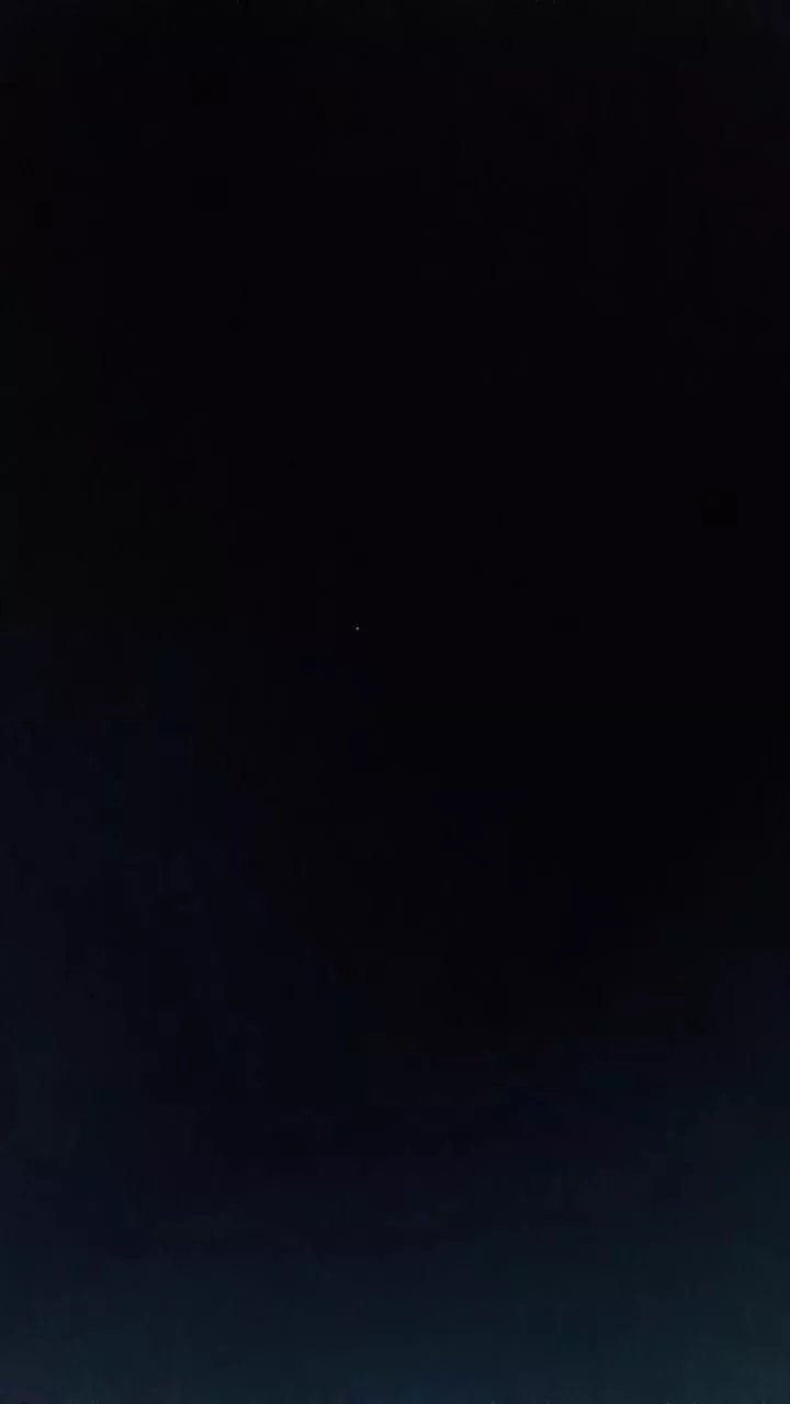 Offline Kingunner18 on Cam4