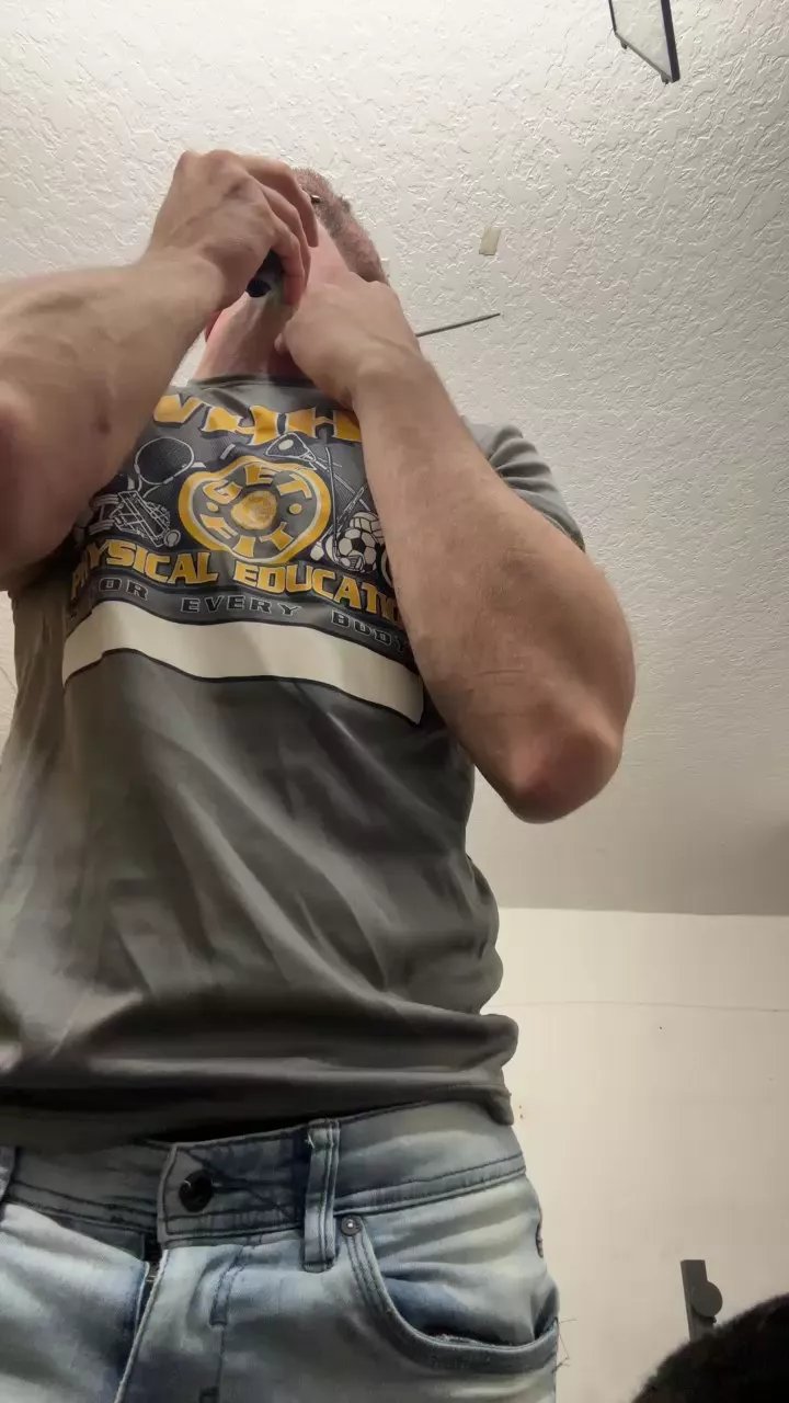 Offline ladygirlhot on Cam4