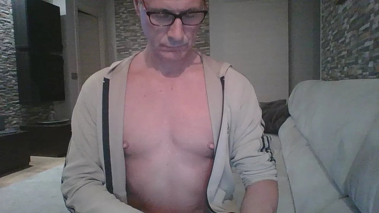 Offline Lalas71 on Cam4