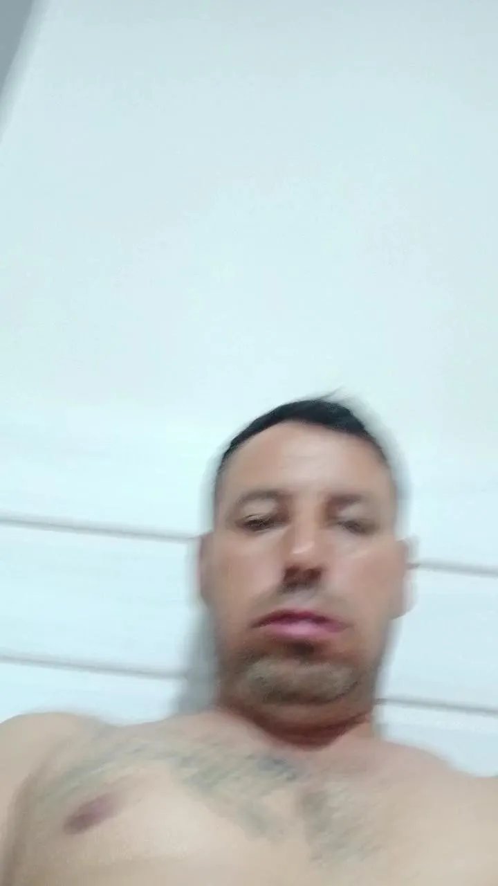 Offline mecanicosafada5 on Cam4