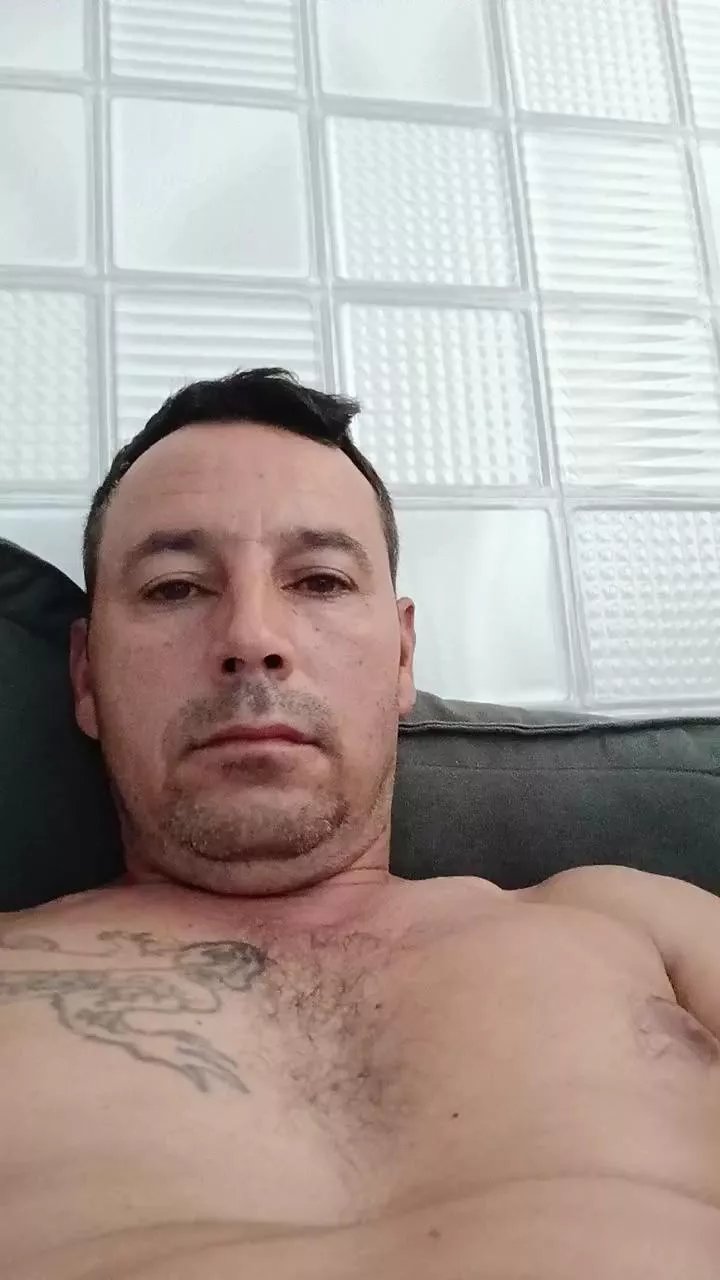 Offline mecanicosafada5 on Cam4