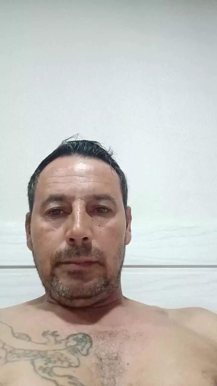 Offline mecanicosafada5 on Cam4