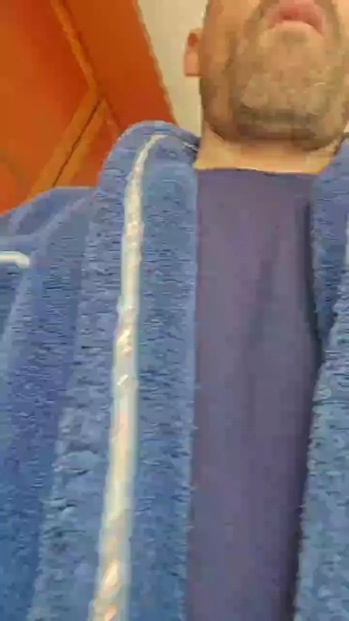 Offline pedro41g on Cam4