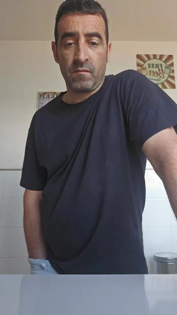 Offline pedro41g on Cam4