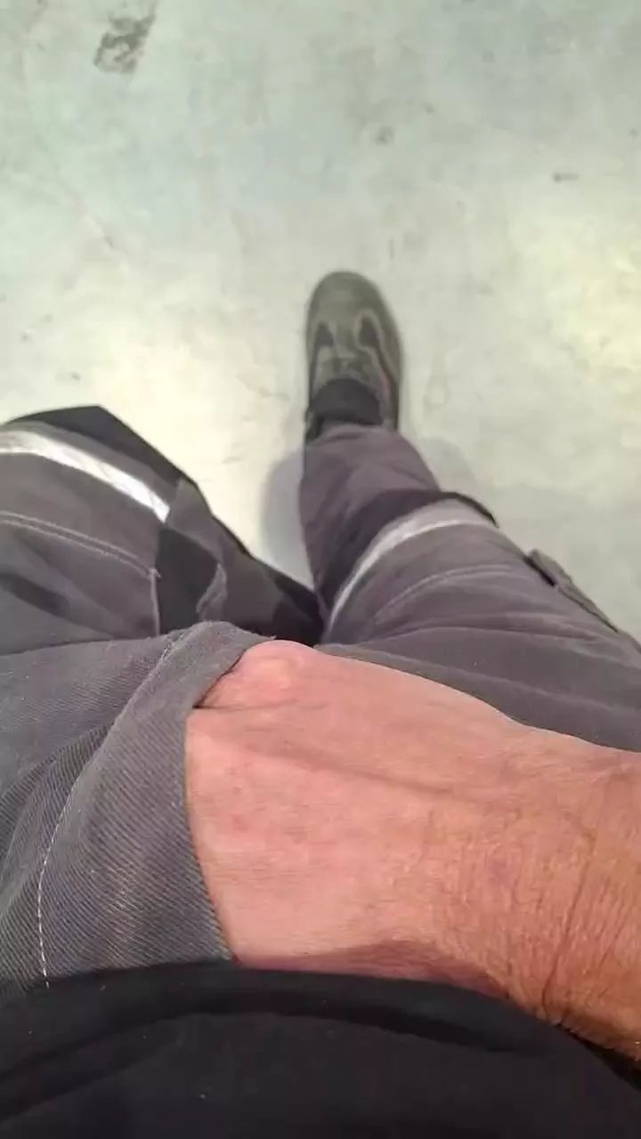 Offline plaisir442 on Cam4