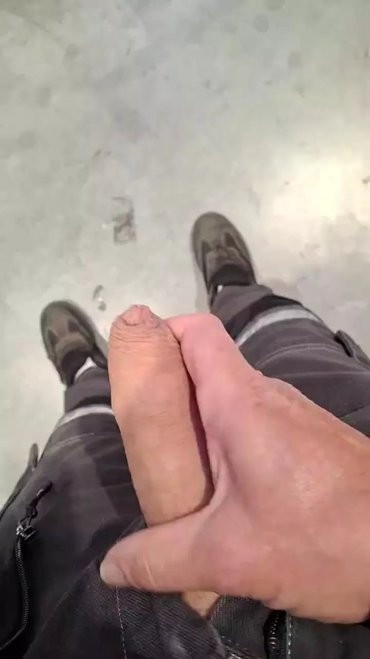 Offline plaisir442 on Cam4