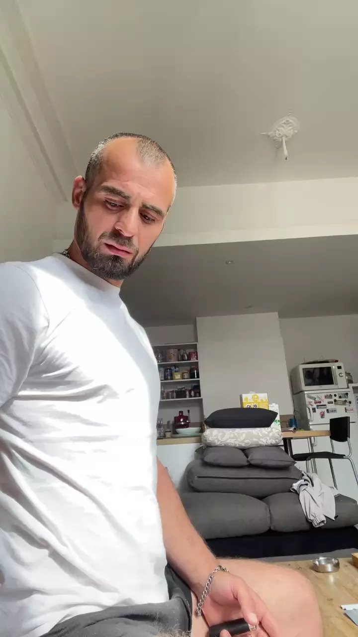 Offline Rio_shadow on Cam4