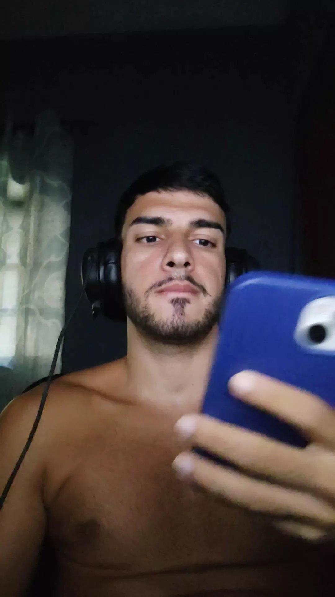 Freechat robsonhaha on Cam4