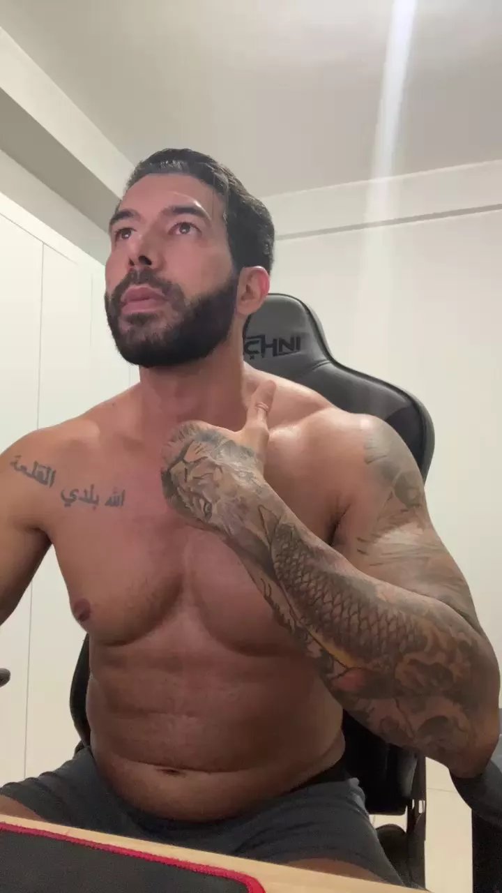 Offline Saradoalto23 on Cam4