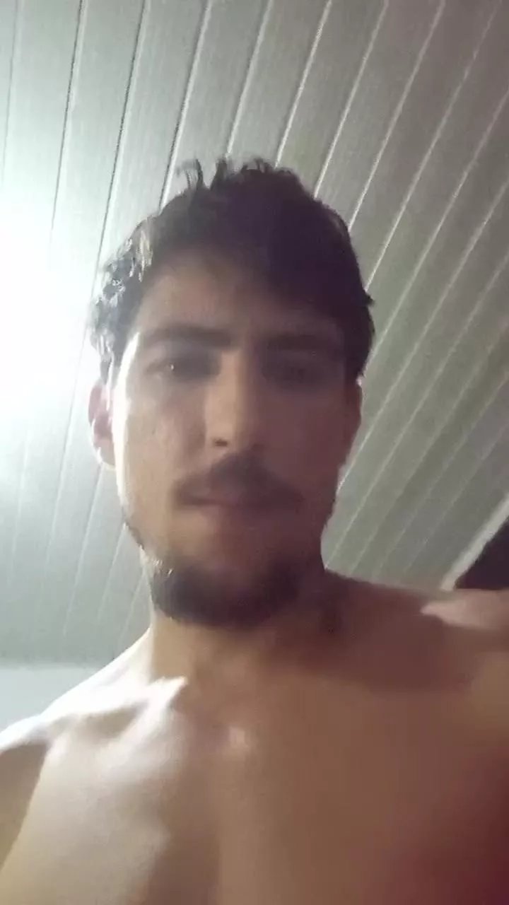 Offline Sexymaromba33 on Cam4