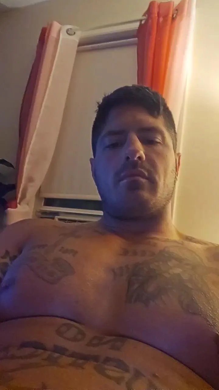 Offline Shotime69altme on Cam4