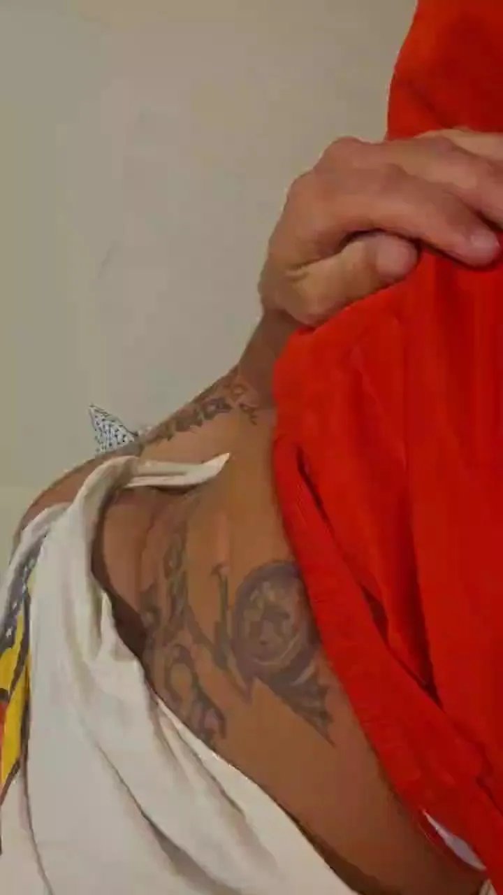 Offline Shotime69altme on Cam4