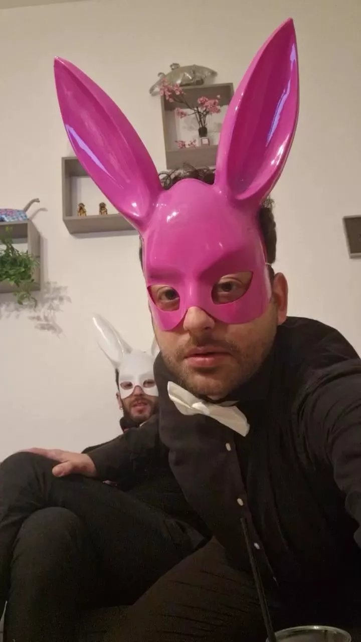 Offline SicilyCouple993 on Cam4