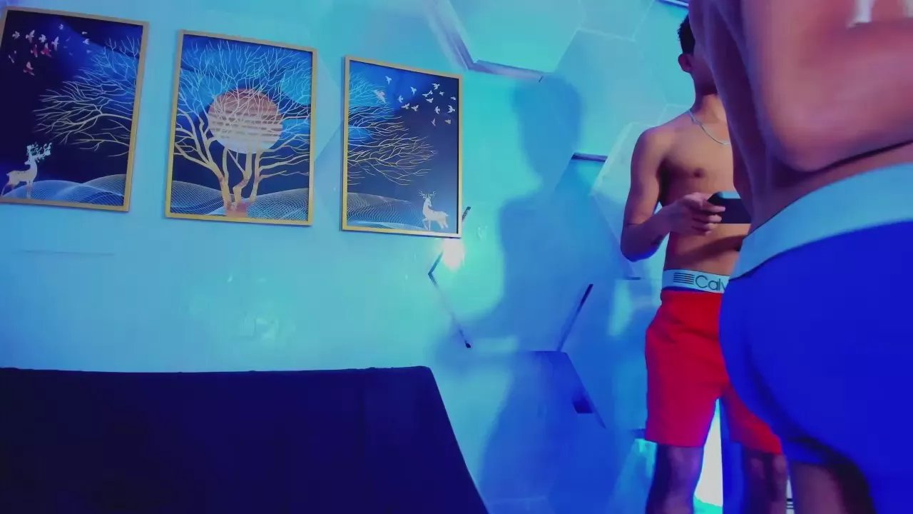 Offline Snake_guys1 on Cam4