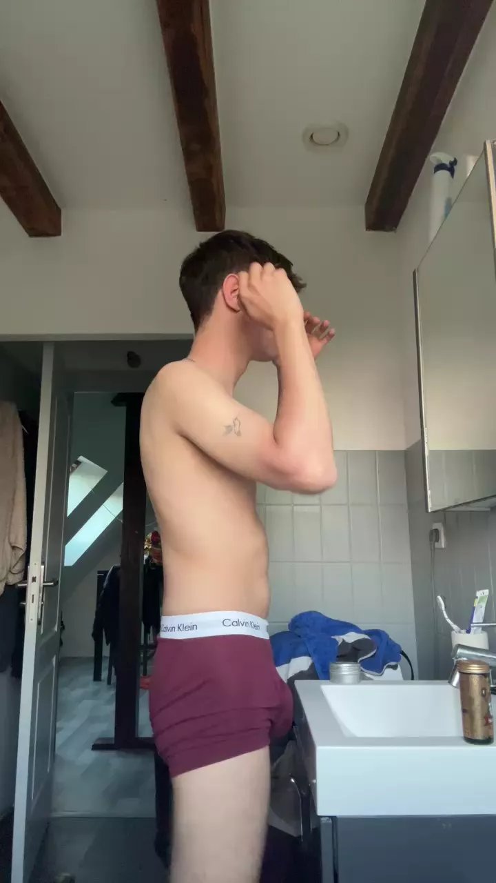 Offline wantedboy3 on Cam4